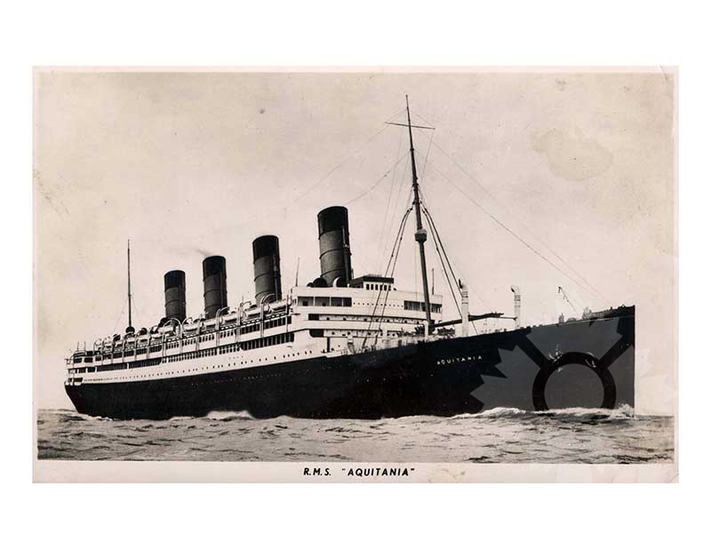 Black and white photo of the ship Aquitania (RMS)