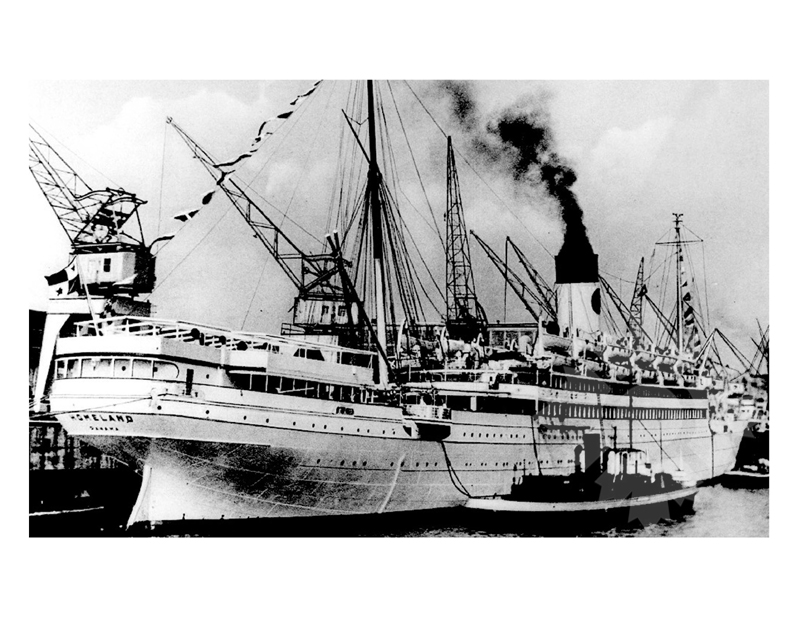 Black and white photo of the ship Homeland (SS) (1951-1955)