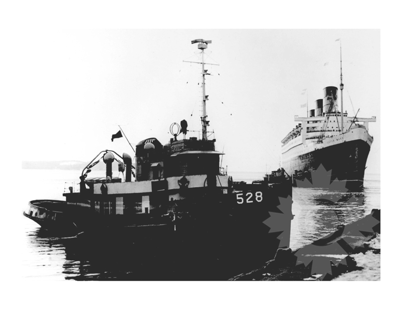 Black and white photo of the ship Queen Mary (RMS) (1936-1967)